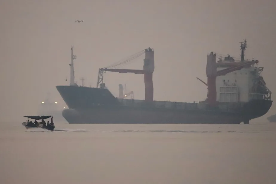 Conflit au Moyen-Orient | L’Iran dit attendre une réponse des États-Unis sur son plan pour rouvrir le détroit d’Ormuz