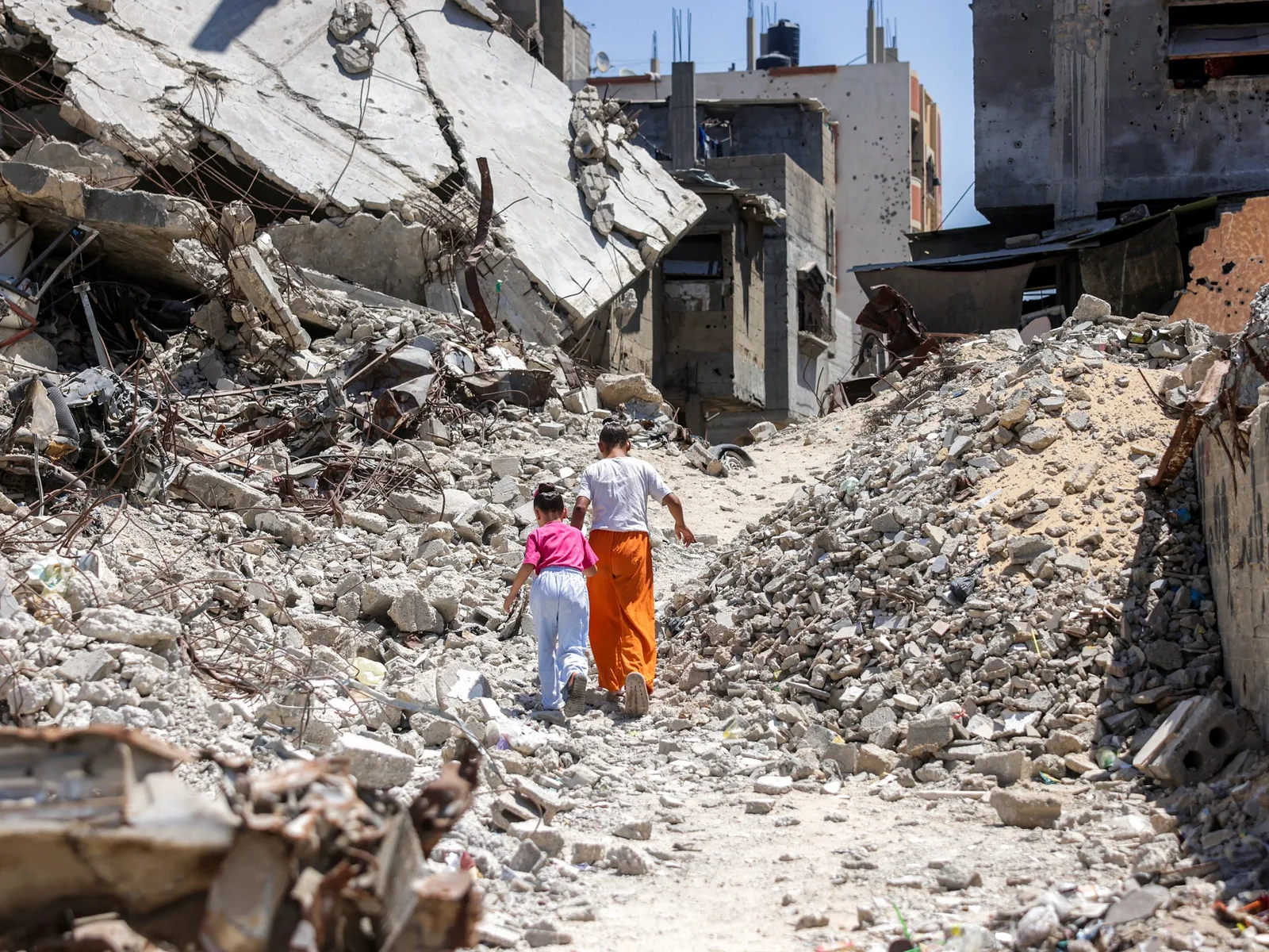Israël manque de respect envers les morts enterrés sous les décombres de Gaza : ONU