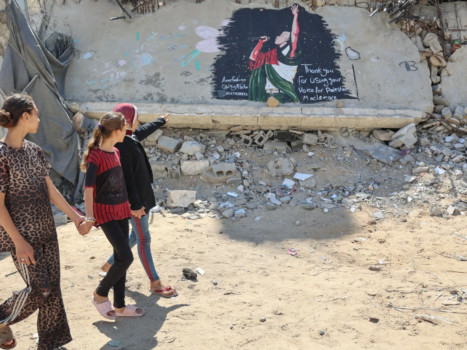 Le concert d'Ed Sheeran devrait avoir lieu après le tollé suscité par Gaza