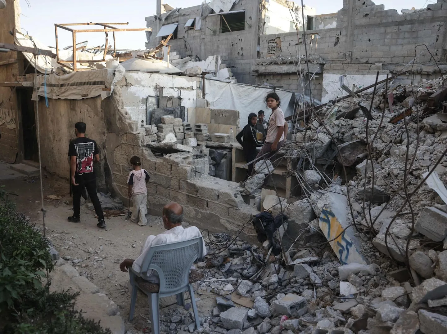 Les autorités sanitaires font état de 4 personnes tuées par Israël, dont un enfant, à Gaza