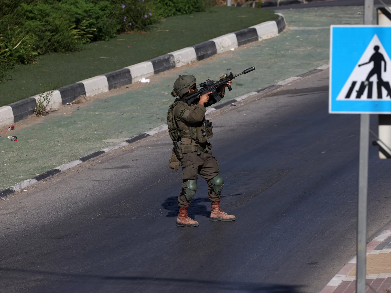 Qu'y a-t-il derrière les rapports selon lesquels l'armée israélienne manque de troupes et d'équipements ?