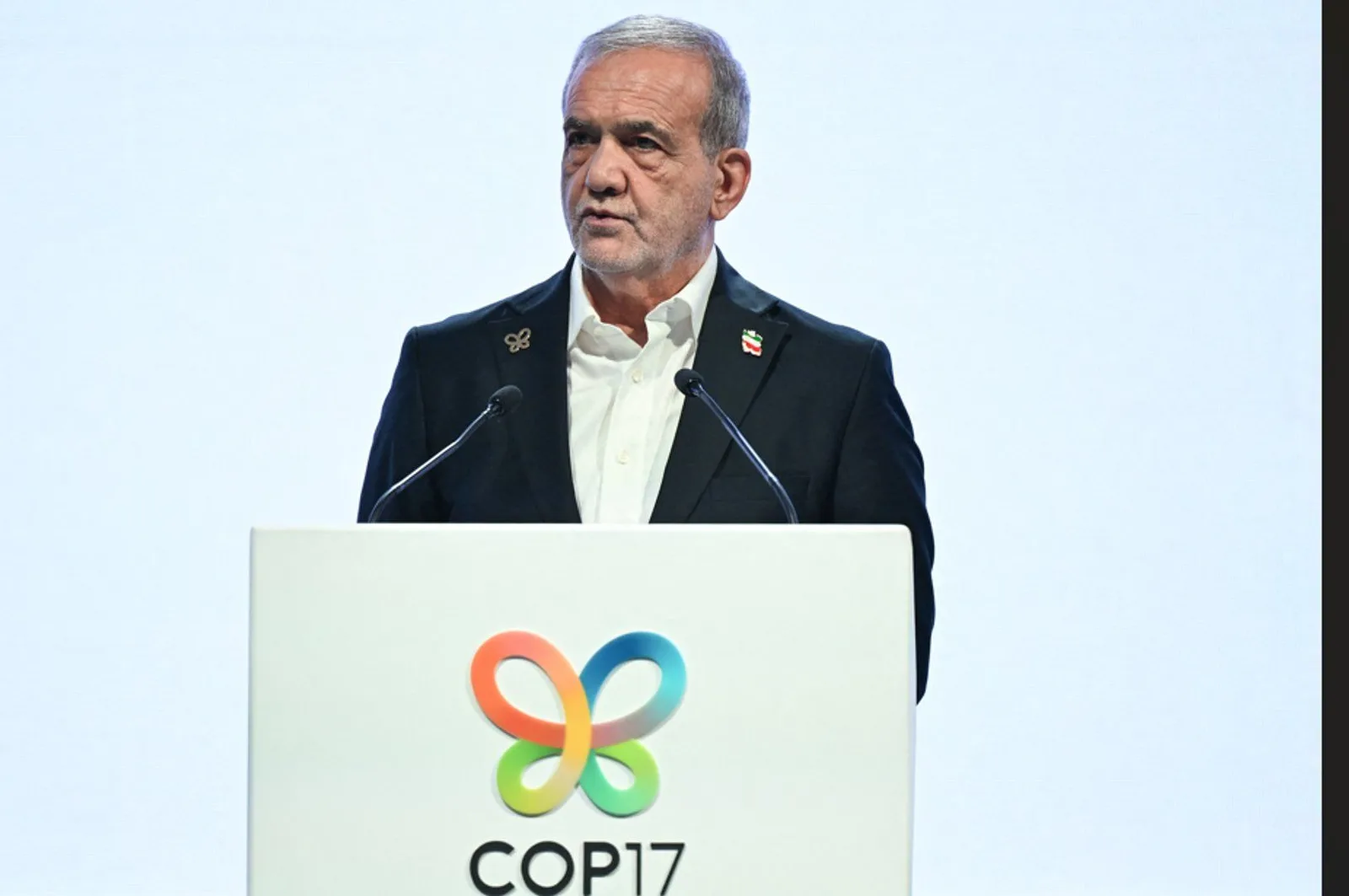 Le président iranien condamne l'impact environnemental de la guerre au Moyen-Orient