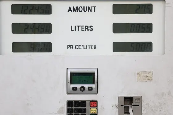Alors que les prix du carburant augmentent à nouveau, le gouvernement iranien exhorte les citoyens à réduire leur consommation