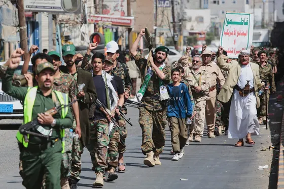 Au Yémen, les Houthis progressent vers le détroit stratégique de Bab el-Mandeb