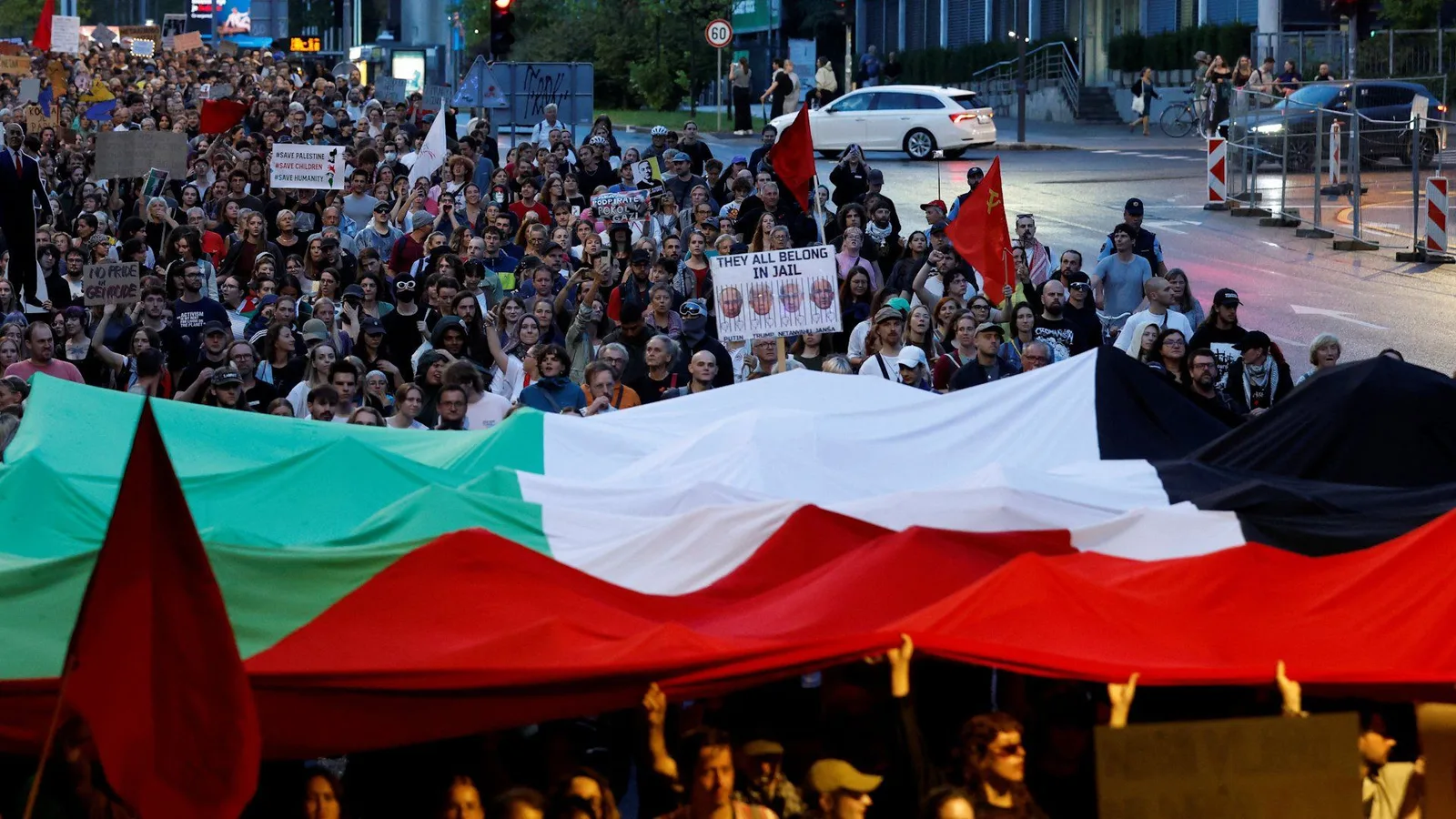 Des manifestants pro-palestiniens s'opposent à l'ouverture de l'ambassade d'Israël en Slovénie