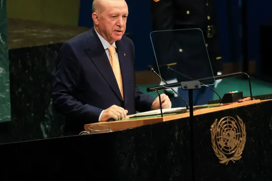 Erdogan fustige la « mentalité génocidaire » d’Israël dans un discours cinglant à l’ONU
