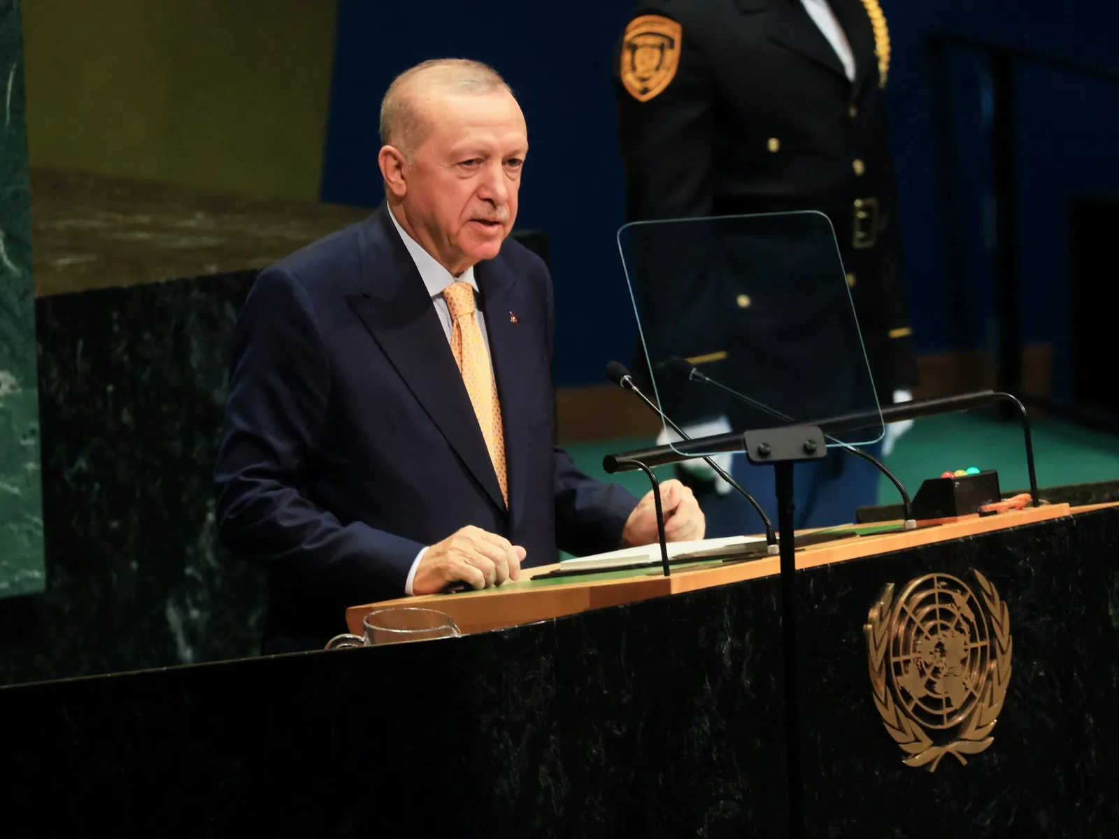 Erdogan fustige la « mentalité génocidaire » d’Israël dans un discours cinglant à l’ONU