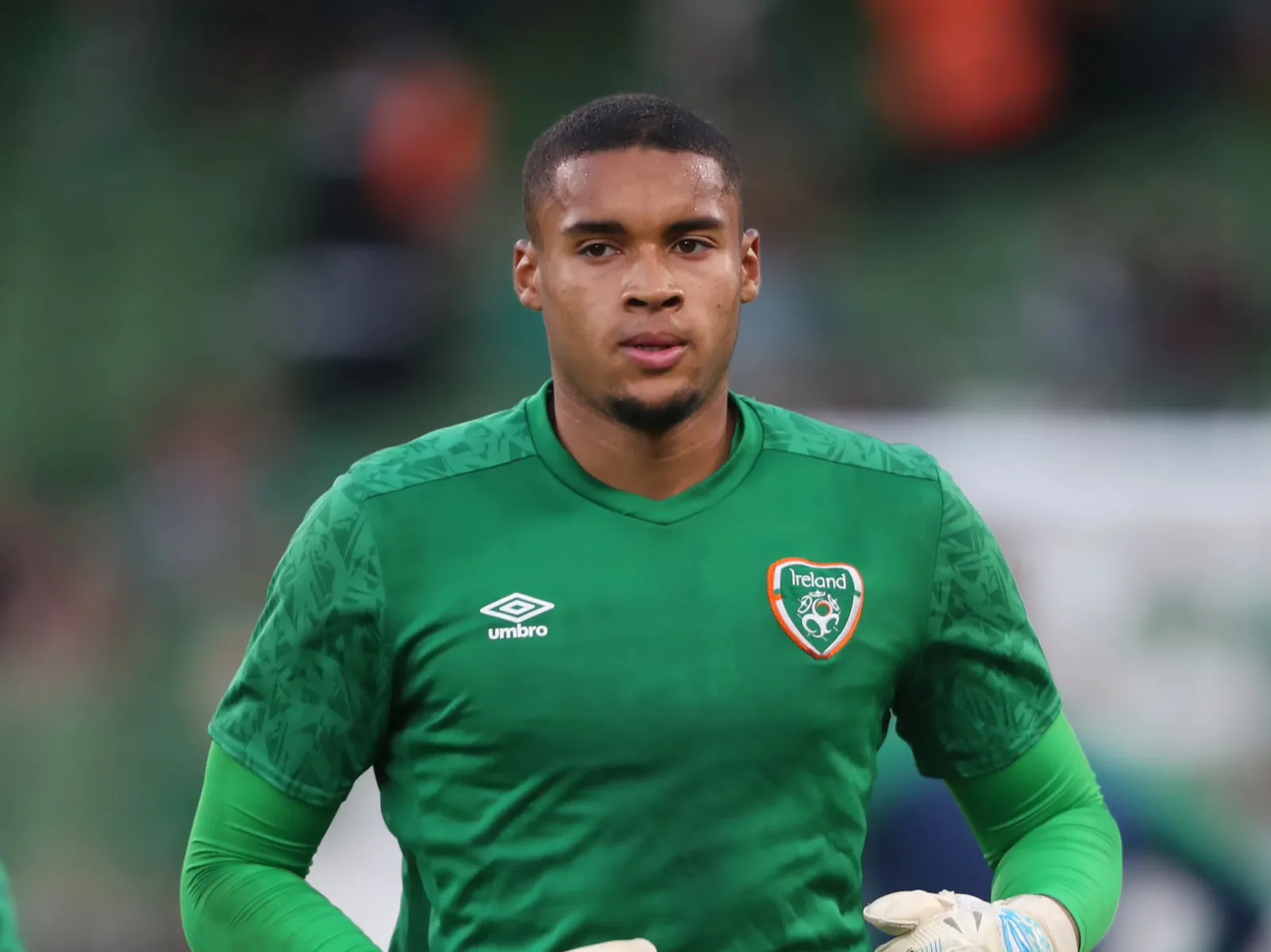 Football : honneur à Gavin Bazunu !