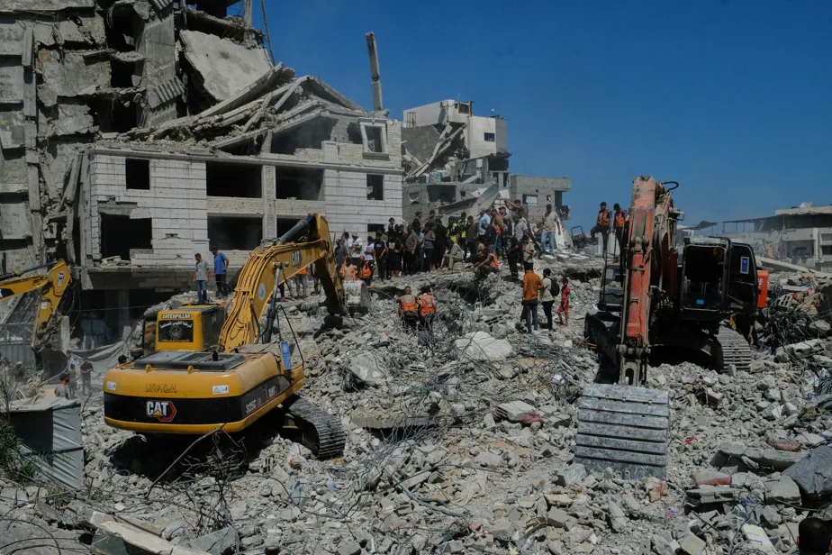 Gaza | L’effondrement d’un immeuble entraîne la morts de 21 personnes, dont 12 enfants