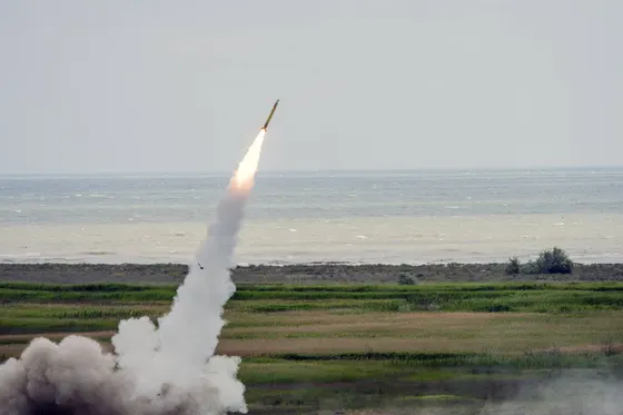 Guerre au Moyen-Orient : Quels moyens la France peut-elle envoyer pour sécuriser le port de Yanbu en Arabie saoudite ?