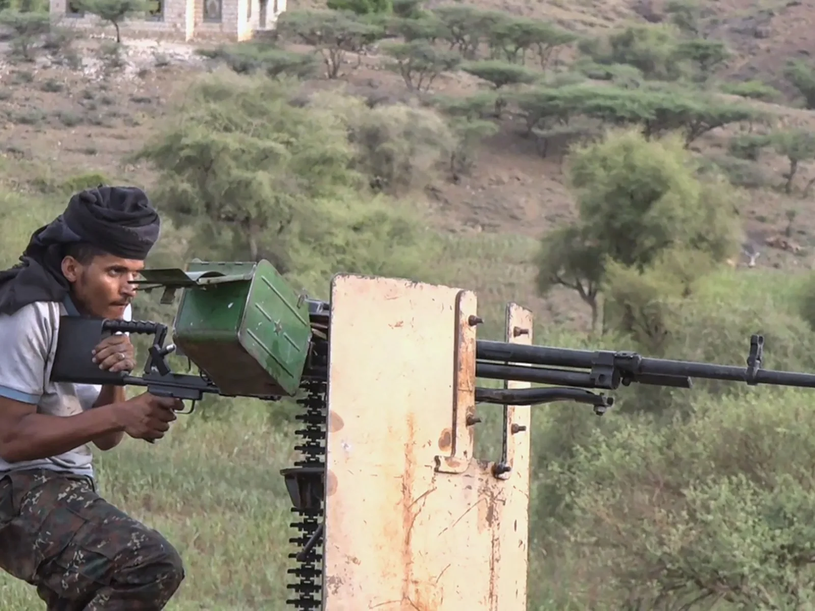 Houthis, forces yéménites engagées dans des combats féroces: pourquoi chaque front est important