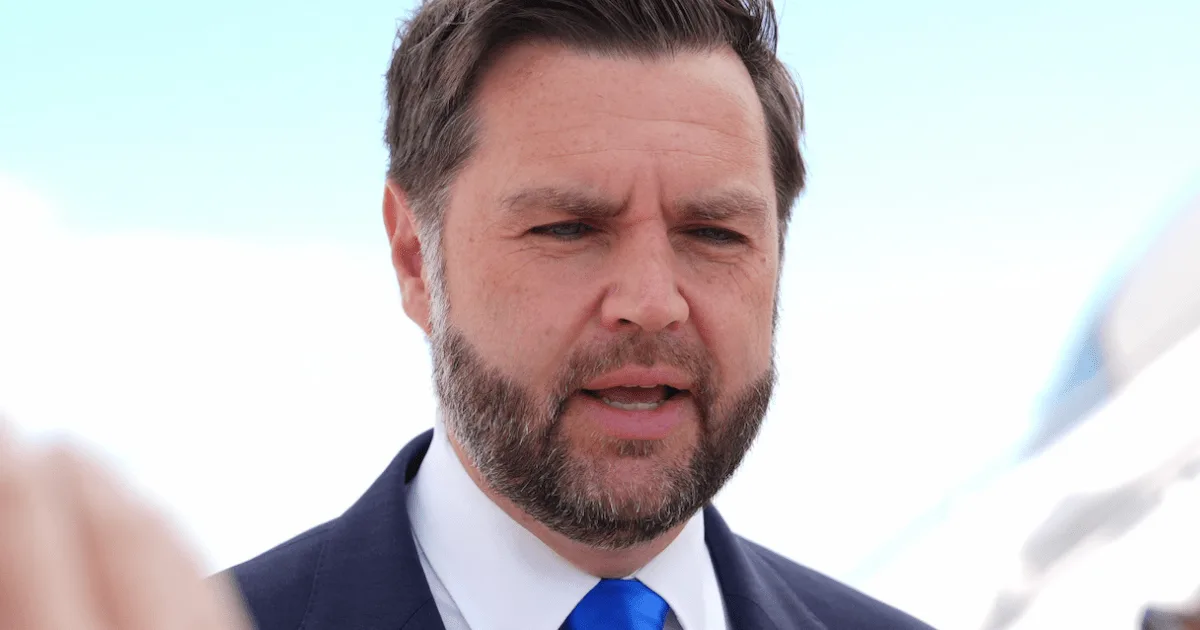 JD Vance affirme que les États-Unis maîtrisent la situation face à l'avancée houthiste en mer Rouge