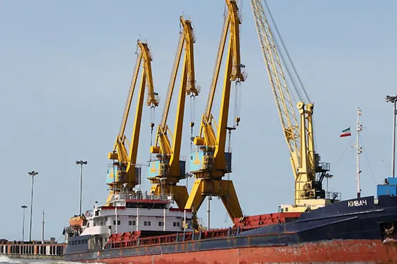 L'Iran peut-il réorienter son commerce vers le nord, vers la mer Caspienne, alors que la guerre entrave le détroit d'Ormuz ?