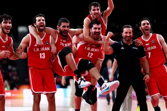 L'Iran remporte le bronze du basket-ball aux Jeux asiatiques dans des scènes d'émotion
