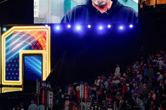 Le démocrate pro-Israël John Fetterman fait une apparition vidéo à la convention républicaine