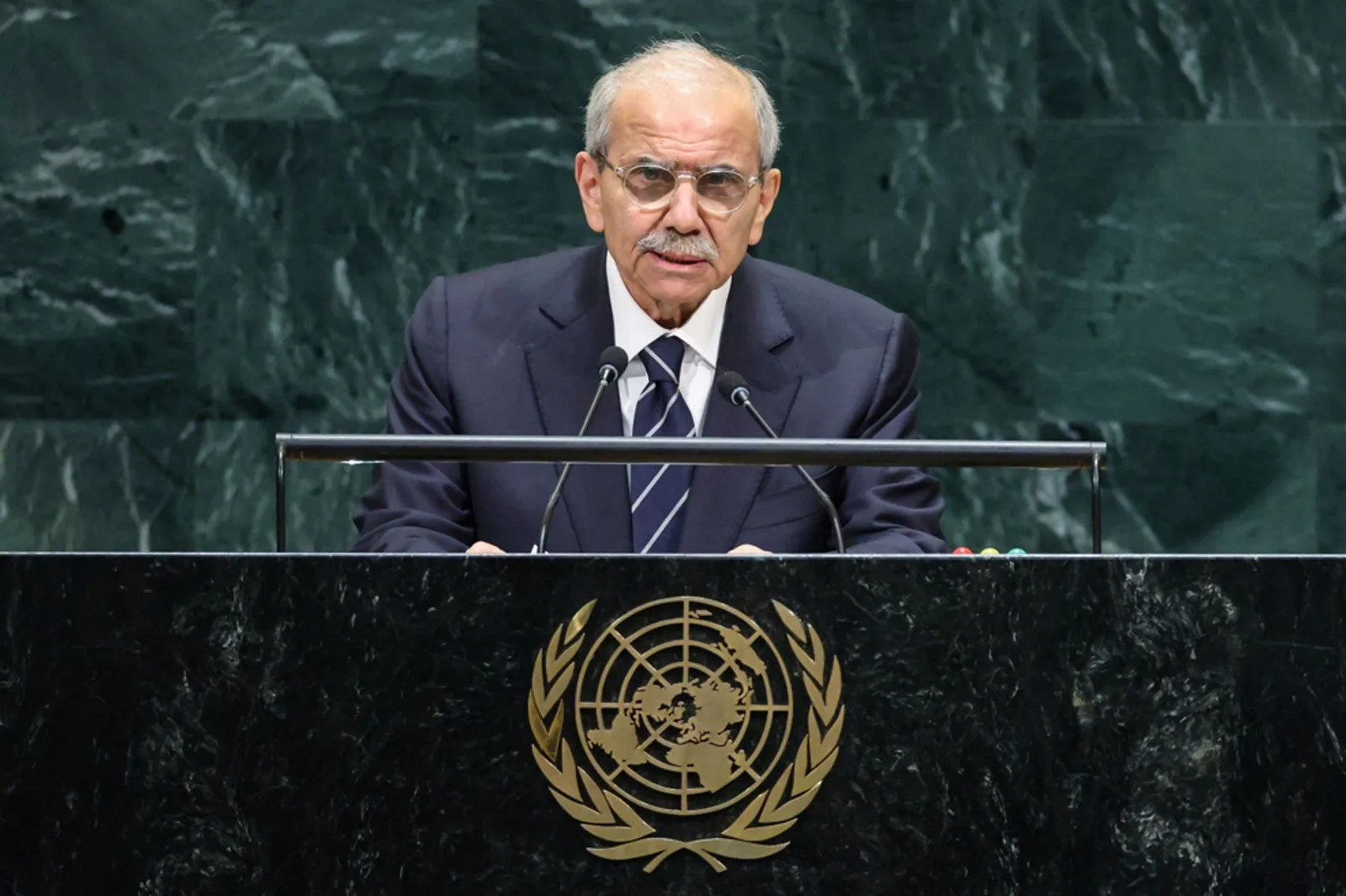 Le Premier ministre libanais appelle au retrait israélien complet dans un discours à l'ONU