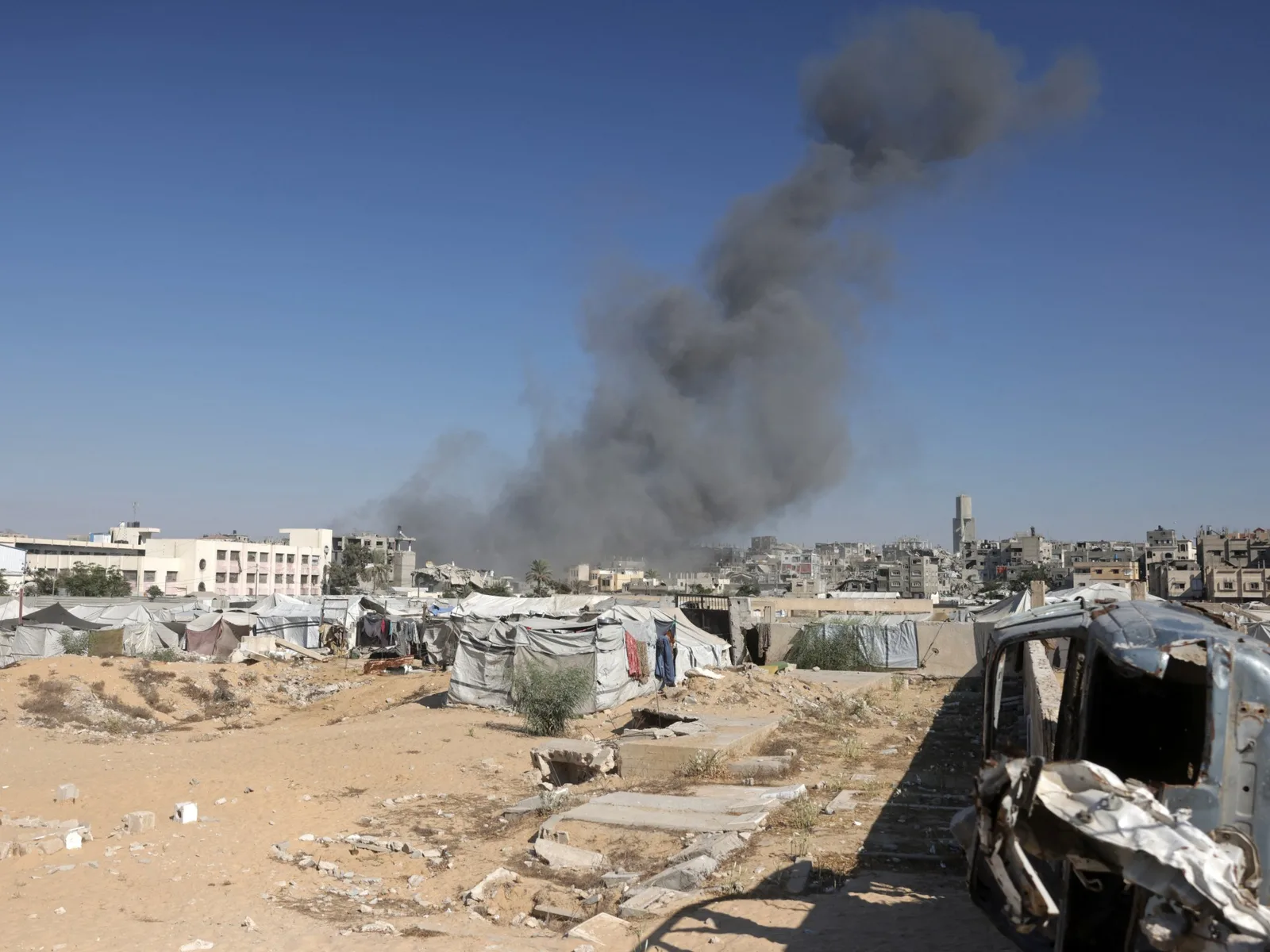 Les attaques israéliennes tuent au moins quatre Palestiniens dans le nord de Gaza