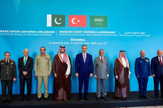 Les chefs saoudien, turc et pakistanais prévoient des pourparlers d'urgence sur fond de combats au Yémen