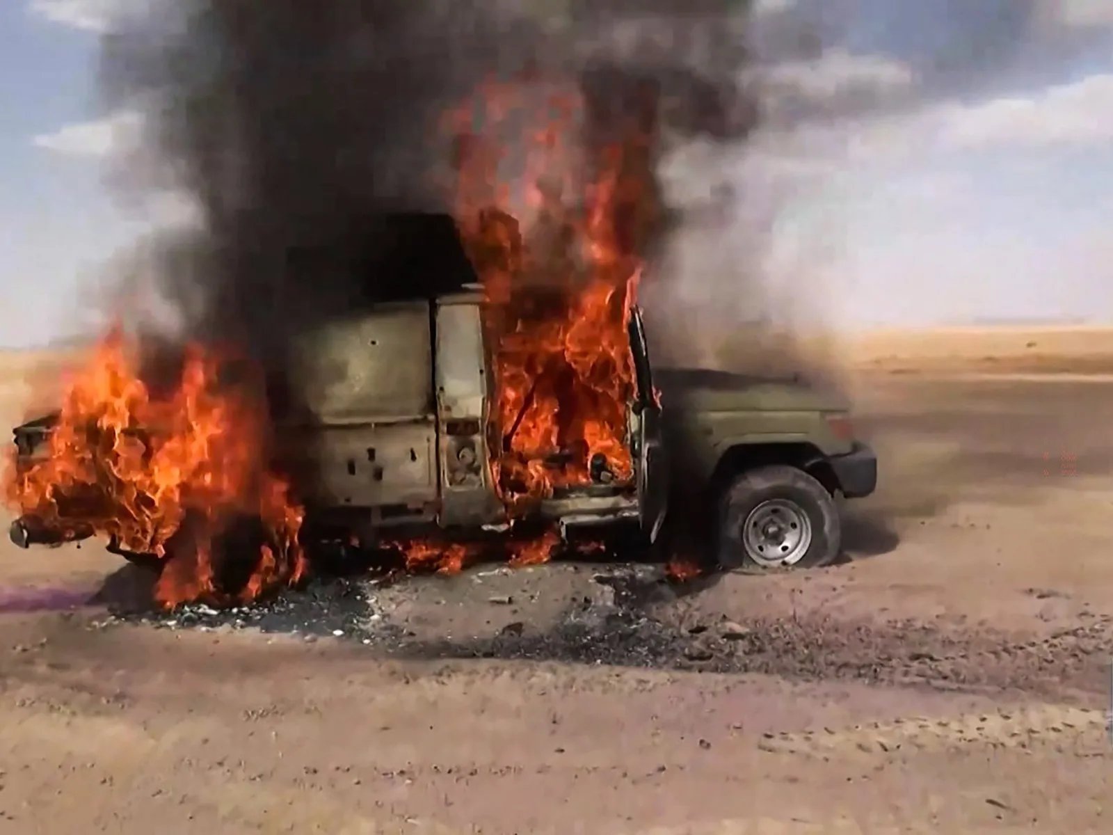 Les combats s'intensifient au Yémen ; les attaques houthies déclenchent des alertes en Arabie saoudite