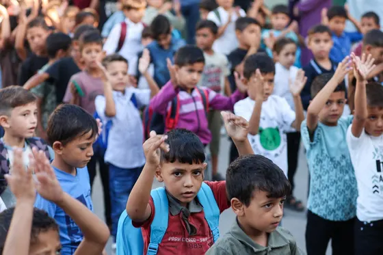 Les enfants de Gaza retournent en classe après des années d'attaques israéliennes