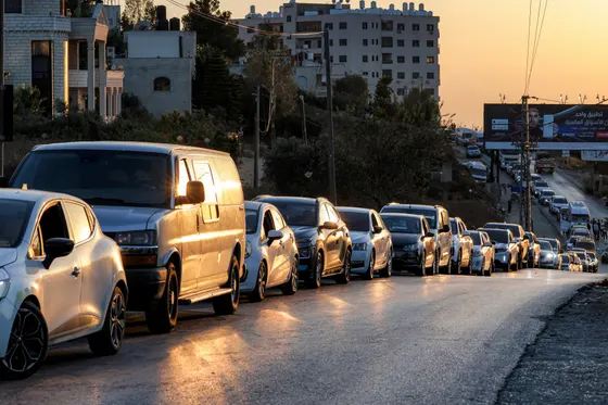 Les fermetures de routes en Cisjordanie transforment les trajets quotidiens en longues épreuves
