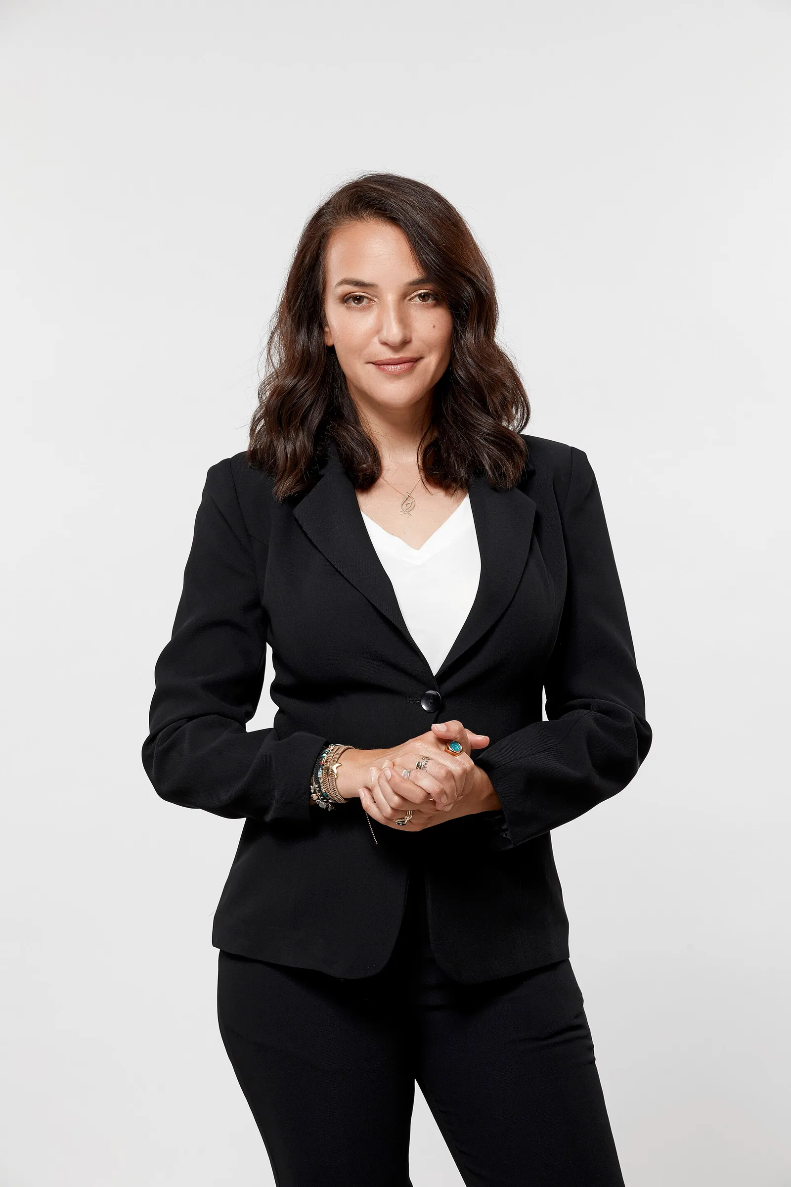 LUCY AHARISH