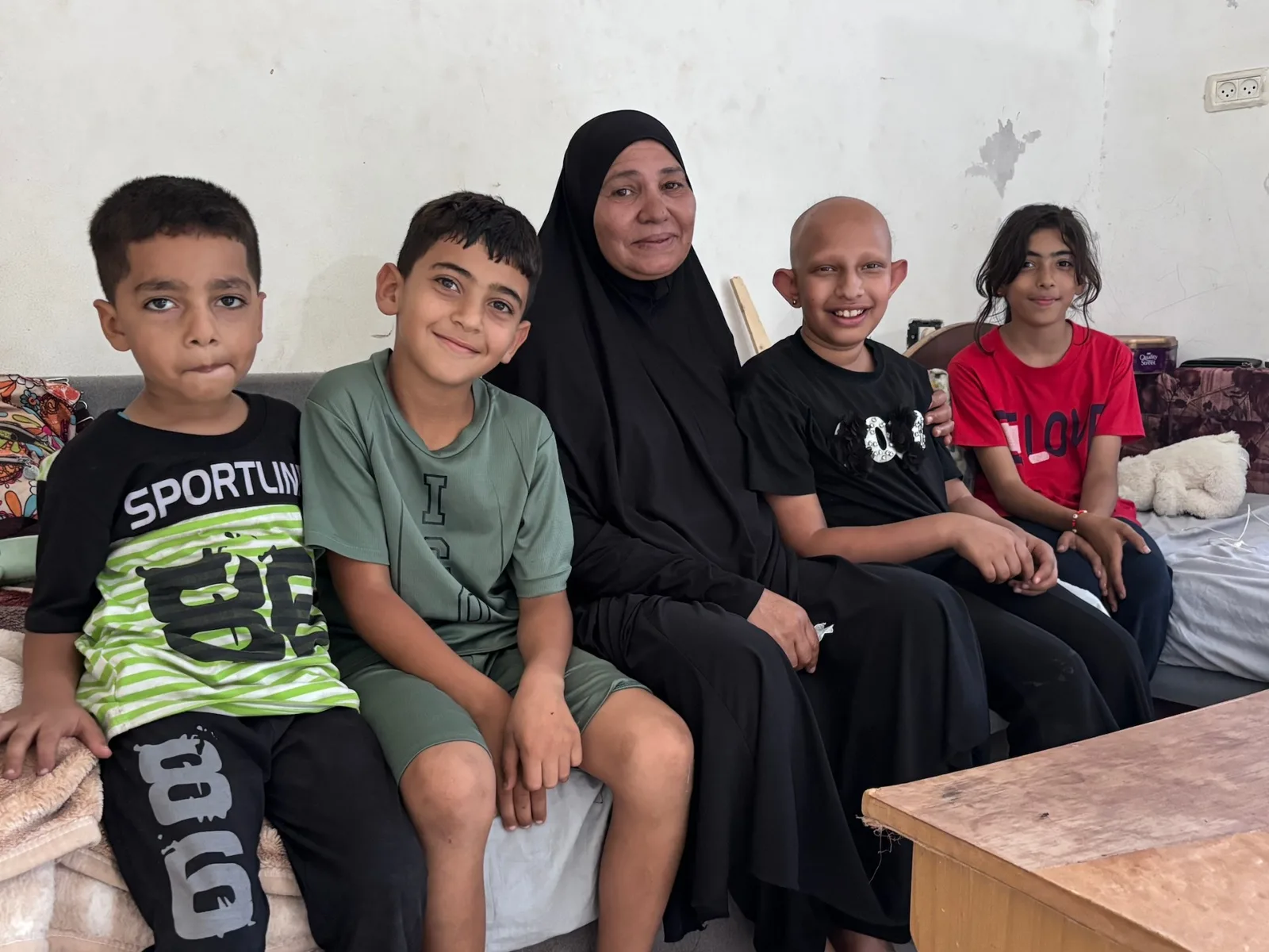 « Mes mains sont vides » : des Palestiniens déplacés luttent pour survivre