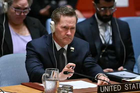 Mike Waltz : les États-Unis ont proposé de vendre de l'uranium à l'Iran pour un programme civil