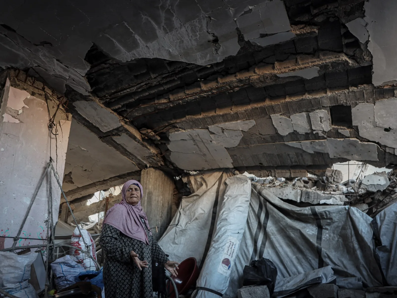 « Nulle part où aller » : des familles de Gaza s’abritent dans des immeubles qui menacent de s’effondrer