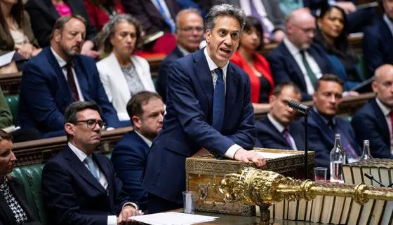 Onze pays européens et le Canada sanctionnent la politique d’Israël en Cisjordanie qui menace de « détruire la solution à deux Etats »