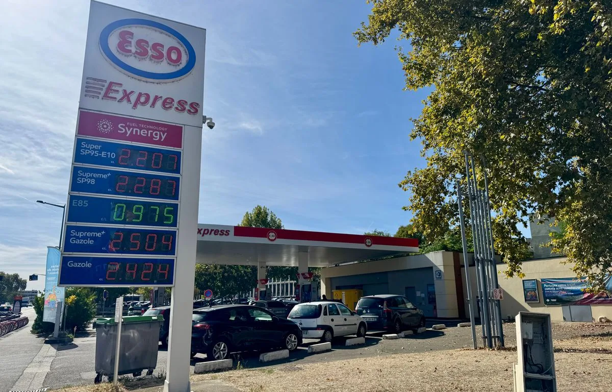 Prix du carburant : Plus de marché le samedi, adieu la super salle de sport… Ces trajets auxquels les Français renoncent