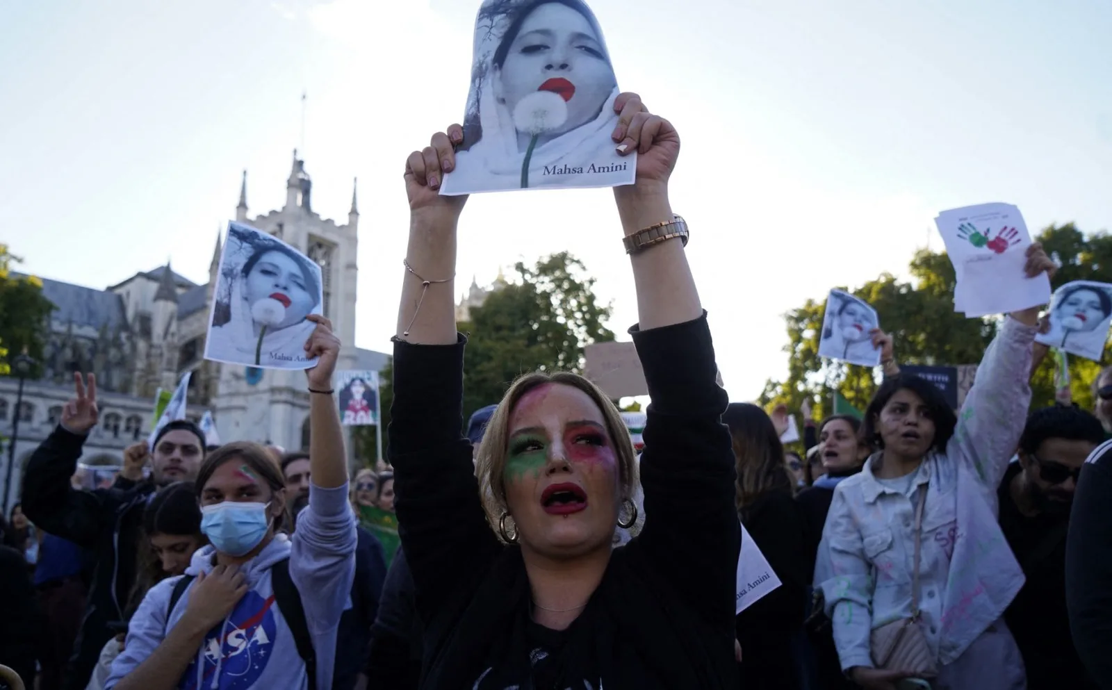 Quatre ans plus tard, les Iraniens réfléchissent à l'impact du "Femme, Vie, Liberté"