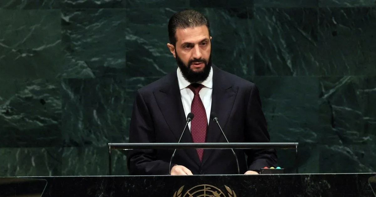 Syrie : al-Charaa avertit que les attaques israéliennes mettent en danger la fragile reprise d'après-guerre