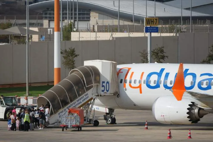 Un pilote d'un vol à destination d'Israël en a poignardé un autre et a tenté de faire s'écraser l'avion, selon Netanyahu