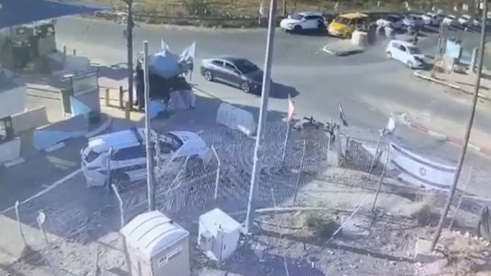 Un soldat israélien blessé dans une attaque à la voiture-bélier en Cisjordanie occupée