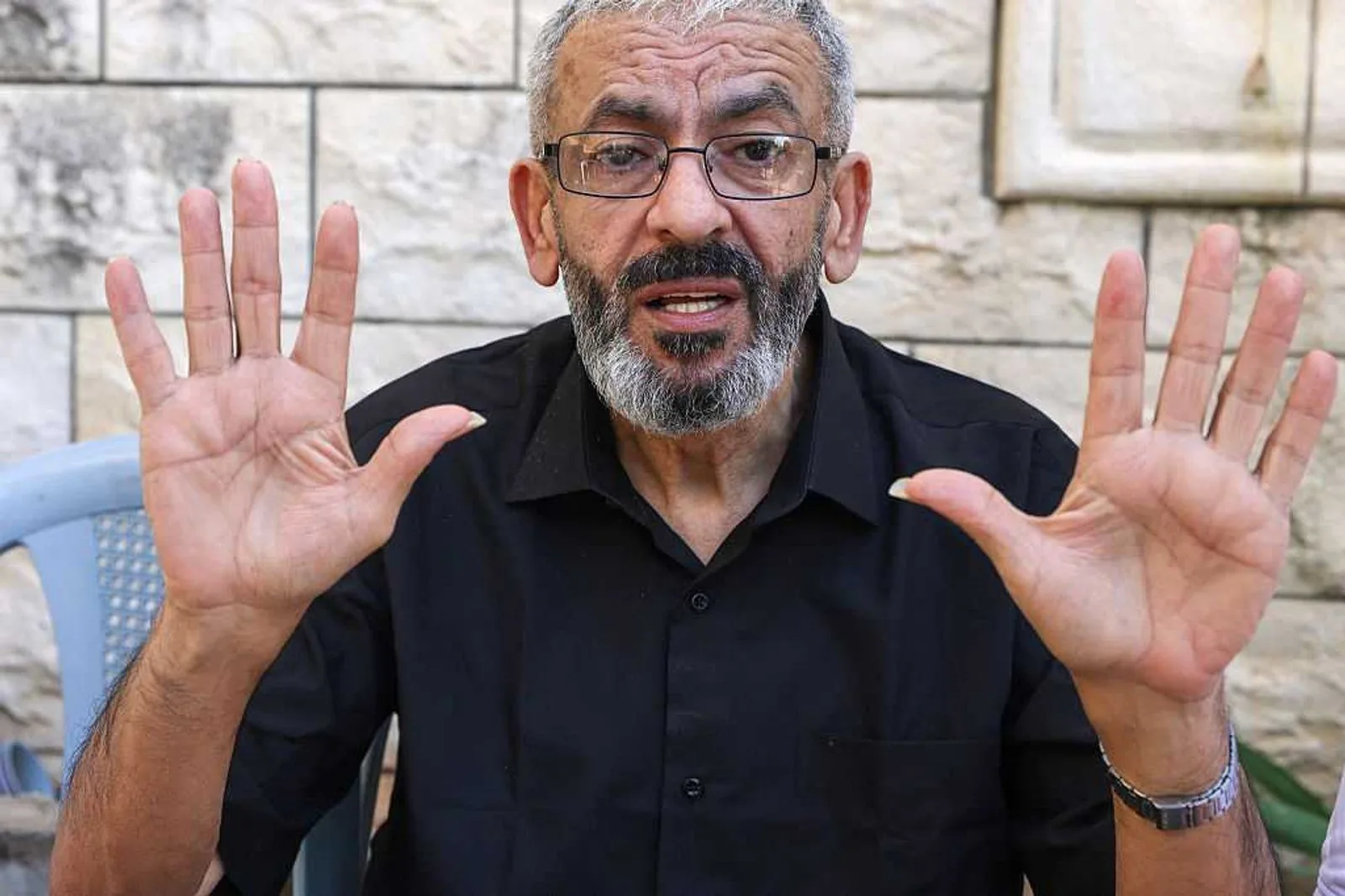 Une raid israélienne cible le domicile du journaliste palestinien Ali al-Samoudi