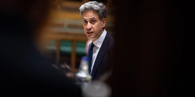 VIDÉO | Israël : le discours d’Ed Miliband sur les sanctions britanniques à Westminster