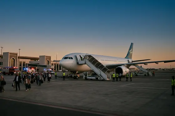 Vol FlyDubai dérouté en Arabie saoudite : bagarre au cockpit ou tentative d'attentat suicide