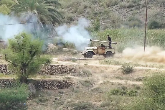 Yémen | Les rebelles houthis annoncent une quarantaine de frappes saoudiennes