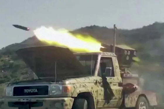 Yémen: une trentaine de frappes saoudiennes dans plusieurs régions, selon les Houthis
