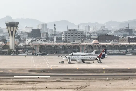 14 morts au Yémen dans des frappes saoudiennes, les Houthis ciblent eux l’aéroport d’Aden