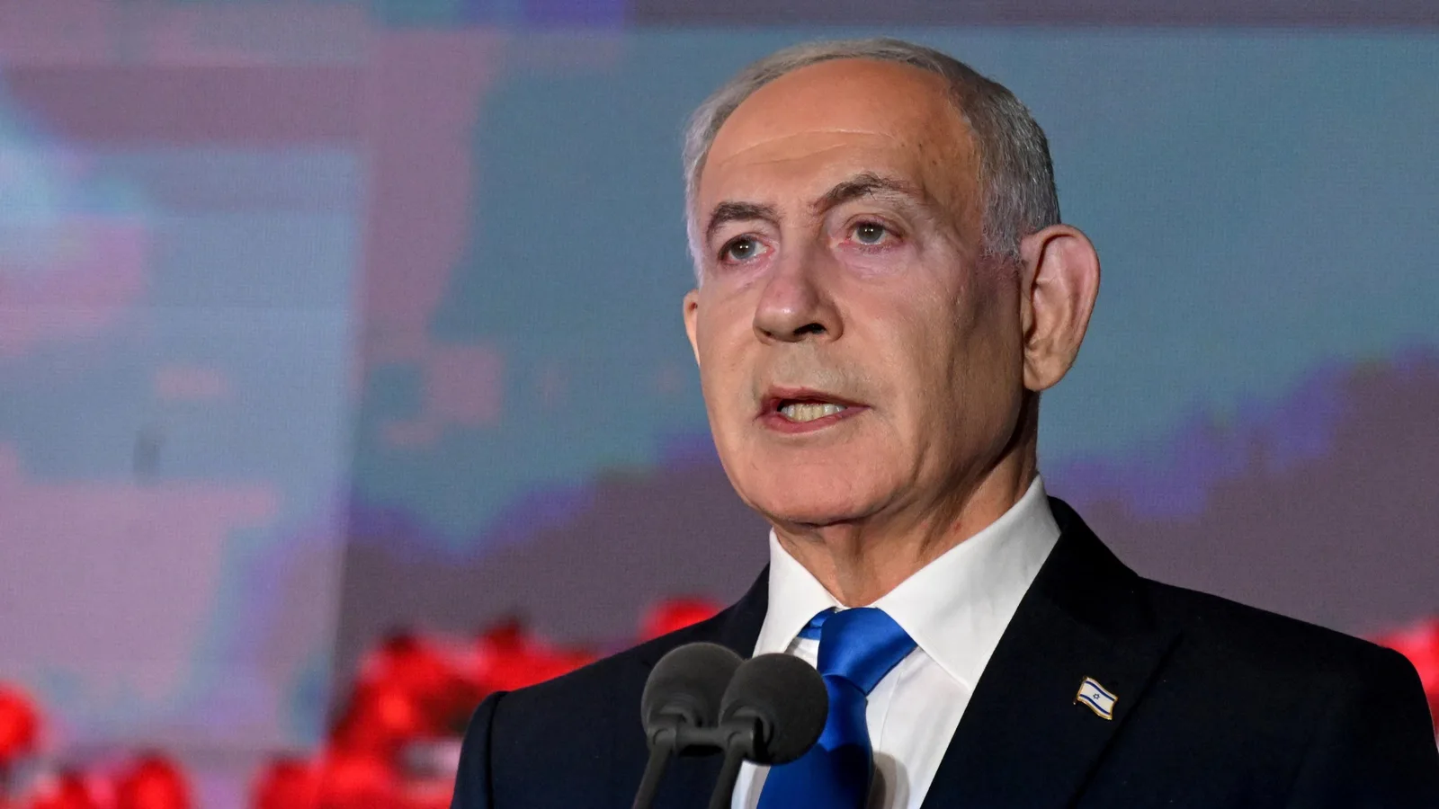 7 Octobre : l’ancien secrétaire militaire de Netanyahou accuse son entourage d’avoir falsifié un compte rendu