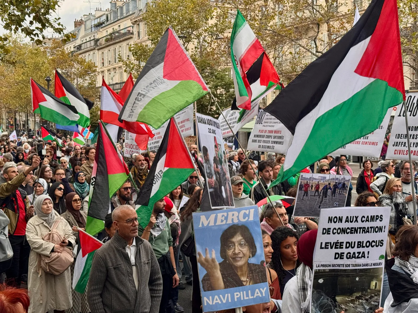 A Paris samedi, le cortège Europalestine haut en couleurs, en dates et en faits !