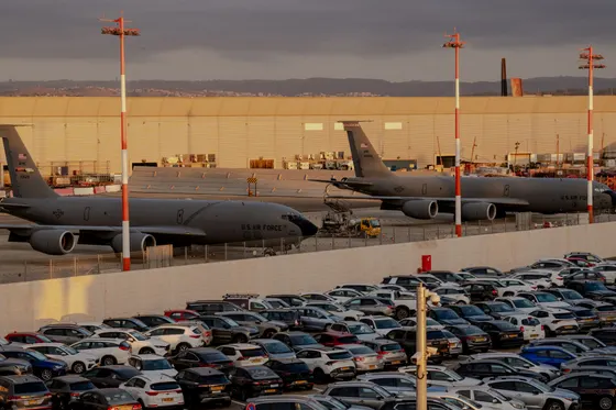 Au moins 81 avions américains, d'une valeur pouvant atteindre 3,3 milliards de dollars, perdus ou endommagés dans la guerre contre l'Iran