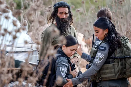 Cisjordanie : Des colons israéliens mis en résidence surveillée après l’attaque d’un maire français