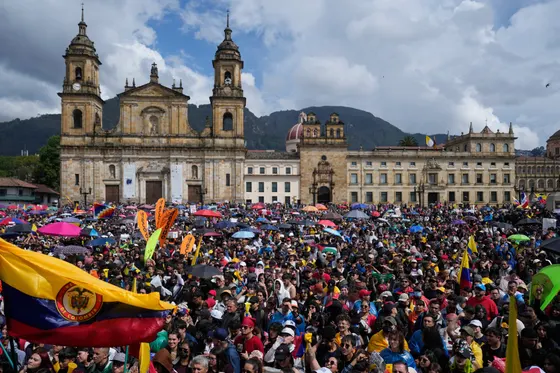Colombia opposition groups launch protest against de la Espriella’s cuts