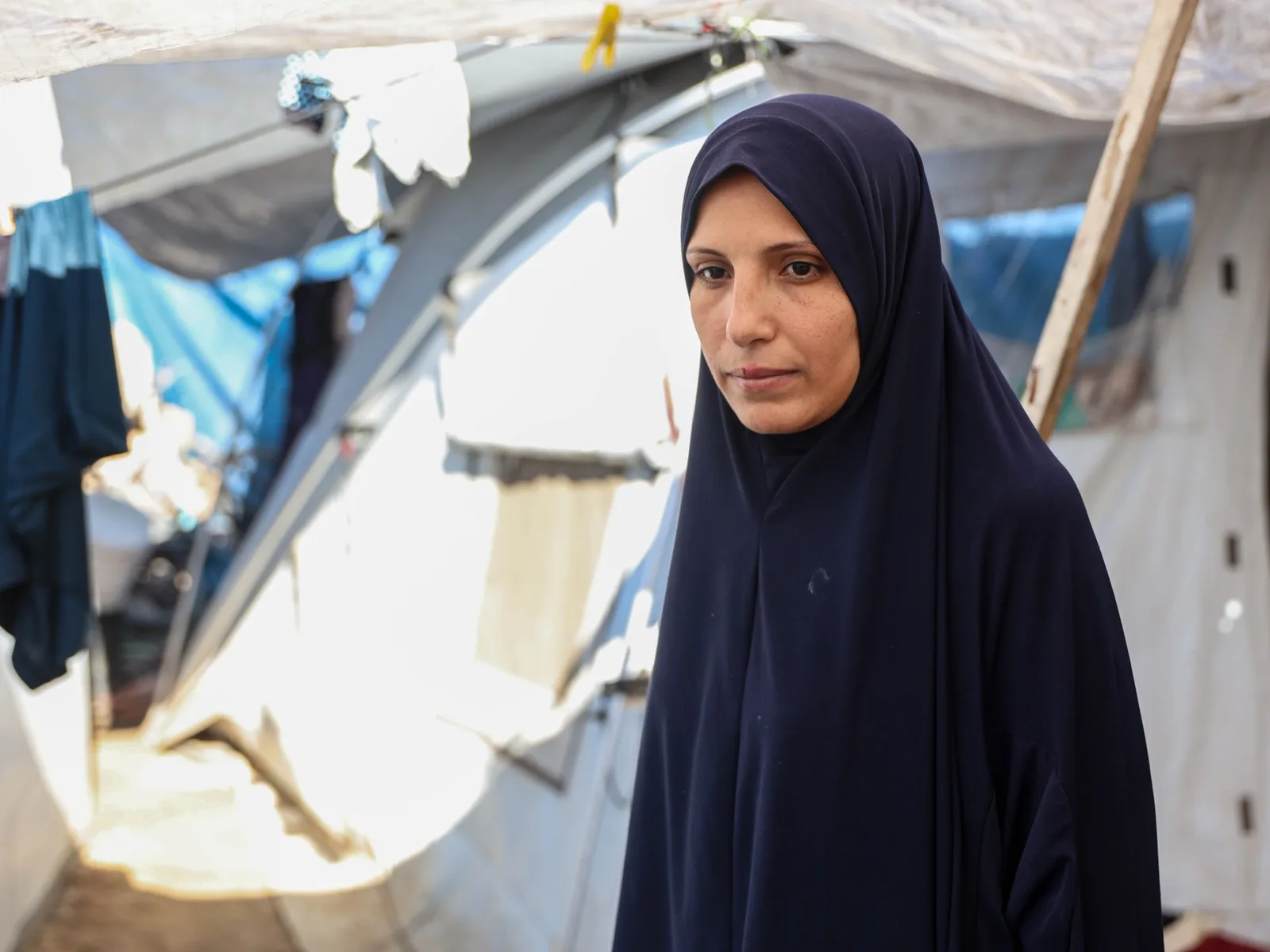 Craintes de famine alors que les coupes dans l'aide et les restrictions d'expédition coïncident à Gaza
