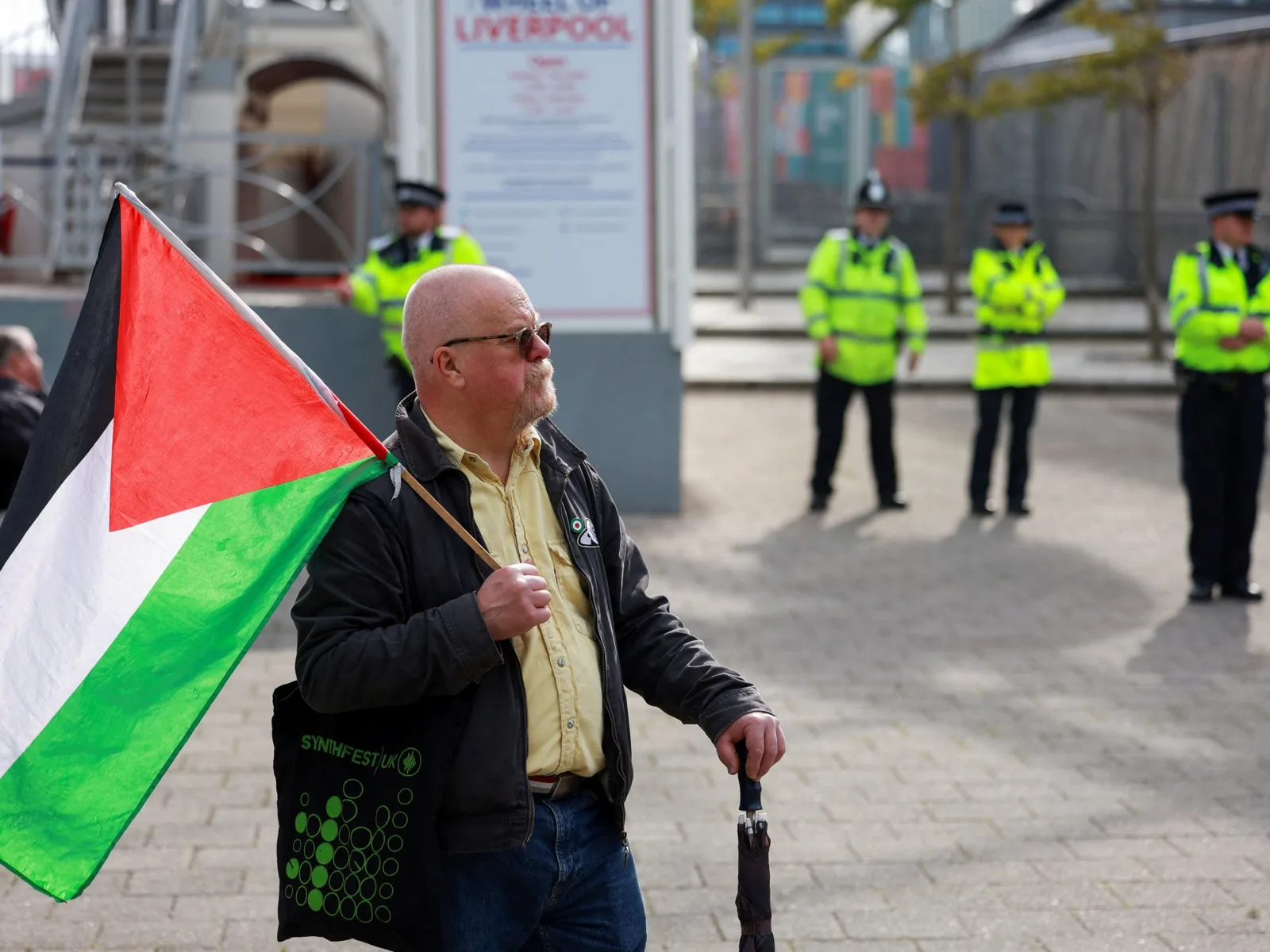 Des centaines de personnes défieront l'interdiction de Palestine Action lors d'une manifestation devant l'ambassade des États-Unis à Londres