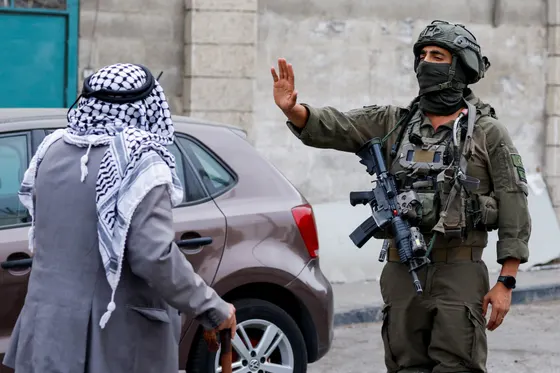 Des Palestiniens blessés et arrêtés lors de raids israéliens en Cisjordanie