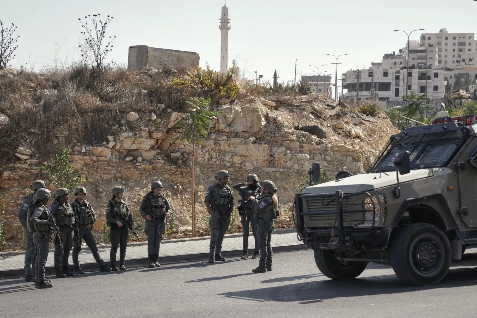 Deux soldats israéliens tués en Cisjordanie, Nétanyahou lance une opération militaire majeure